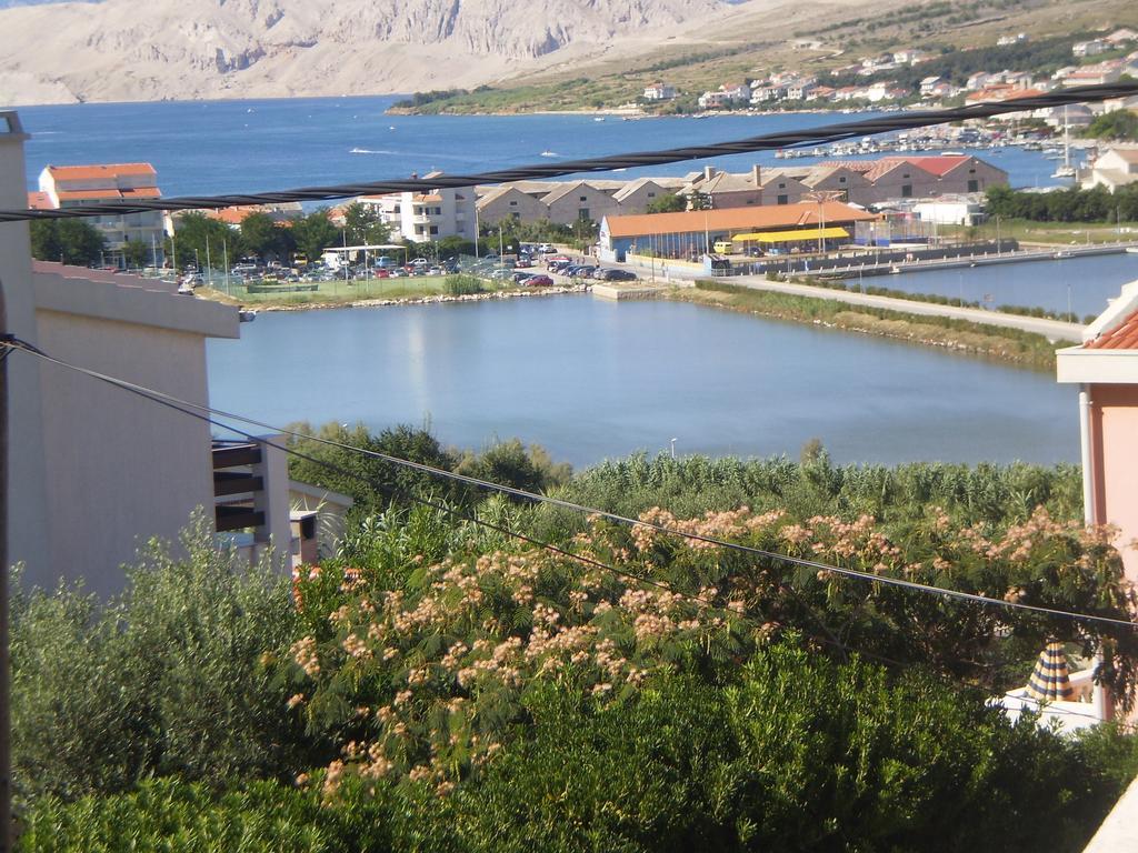 Apartments Pag Holiday باغ الغرفة الصورة