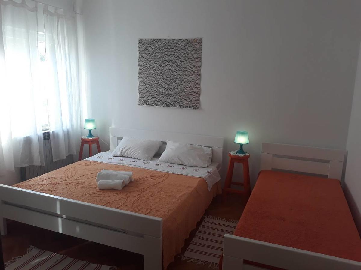 Apartments Pag Holiday باغ المظهر الخارجي الصورة