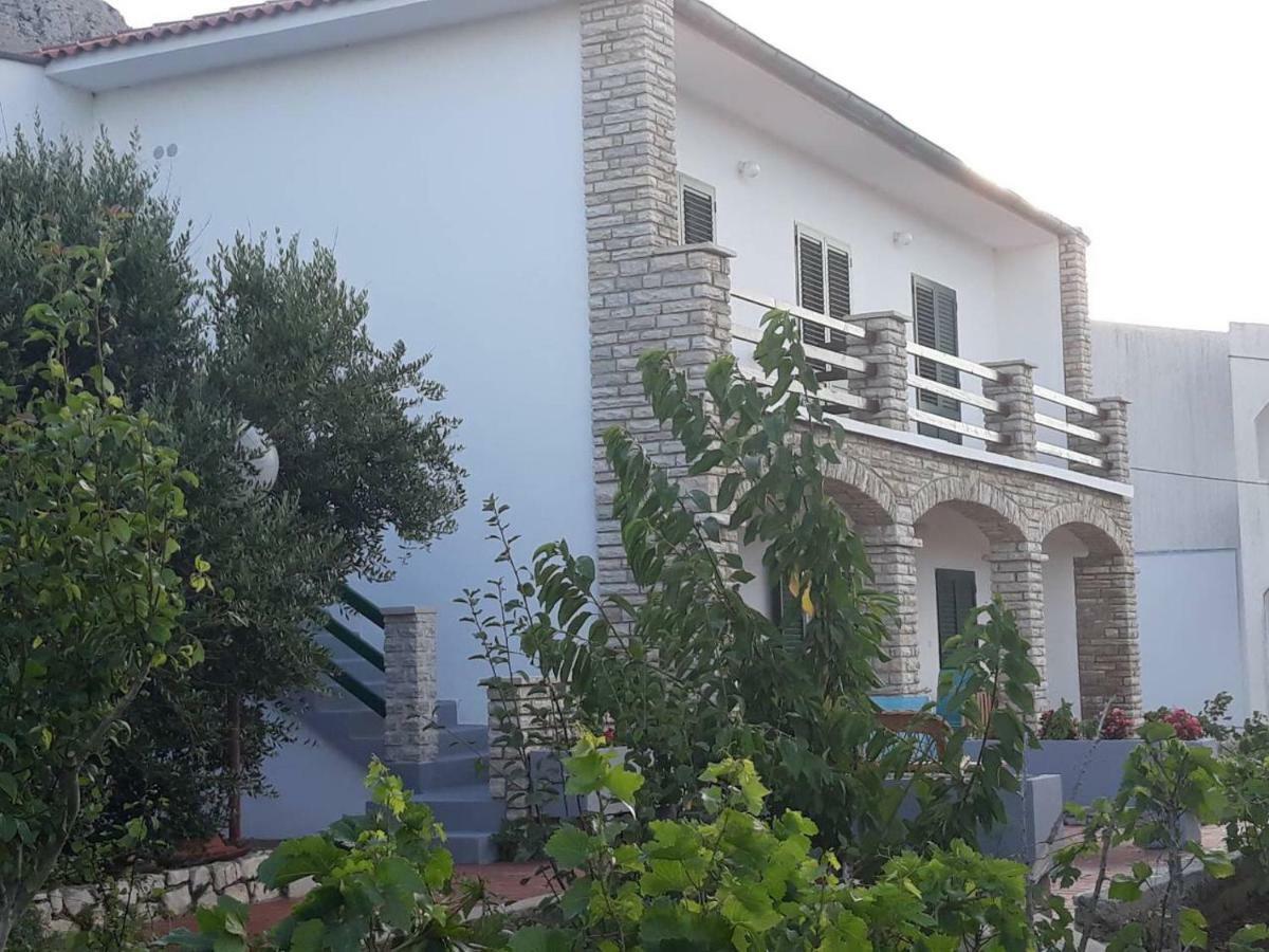 Apartments Pag Holiday باغ المظهر الخارجي الصورة
